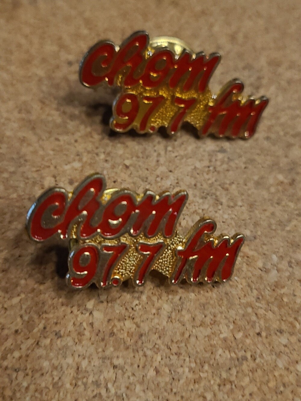 VTG CHOM 97.7 FM Radio Pins – Montreal Rock Station Collectibles